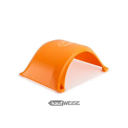 Original onewheel xr fender in leuchtendem orange mit glattem plastik und kleinen kerben am ende