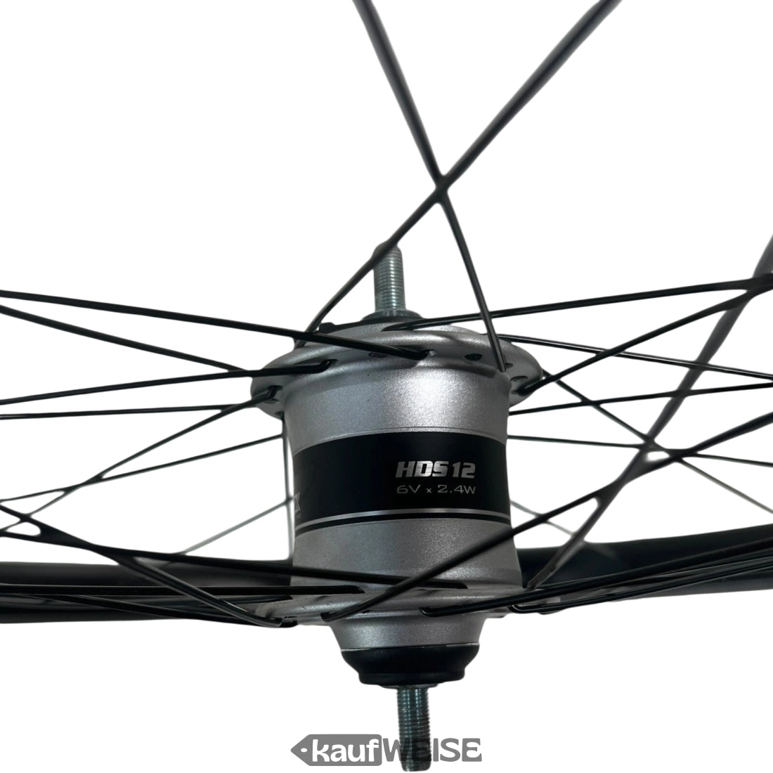 Silberner Sturmey Archer HDS12 Nabendynamo im 26’’ Vorderrad